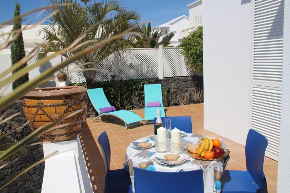 Apartments Gina Y Vista Oceano Puerto del Carmen  Eksteriør billede